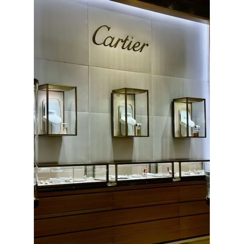 Op maat gemaakte witte wandgem - Jewelry Stores With Watches recensie en prijs