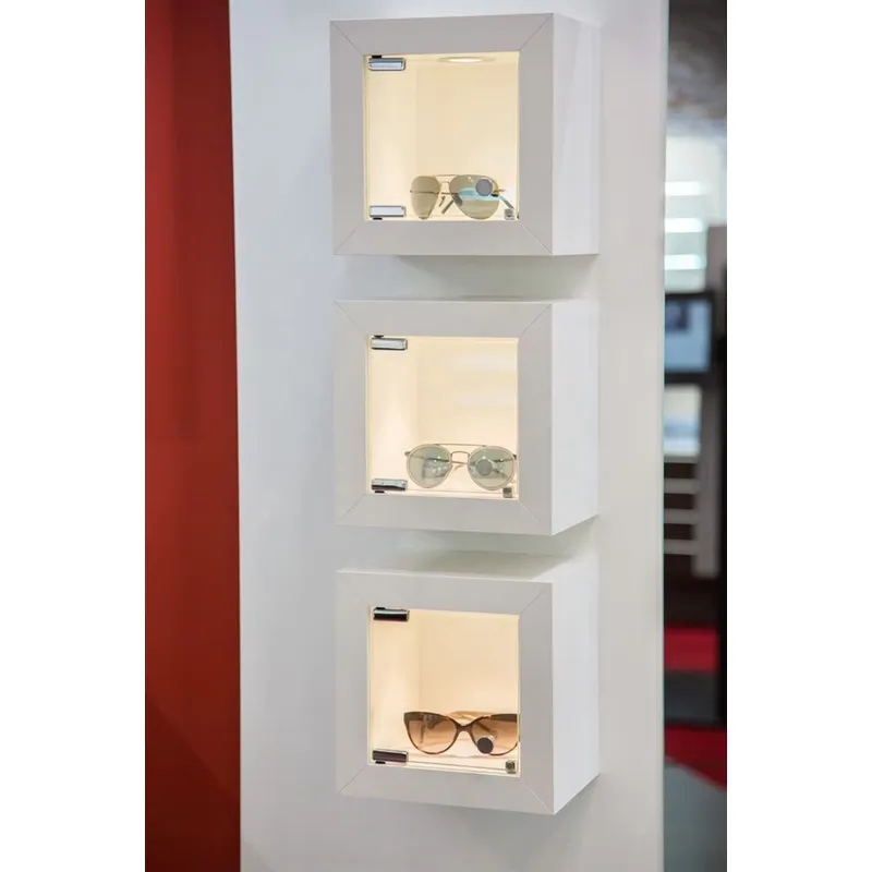 Op maat gemaakte witte wandgem - Jewelry Stores With Watches recensie en prijs