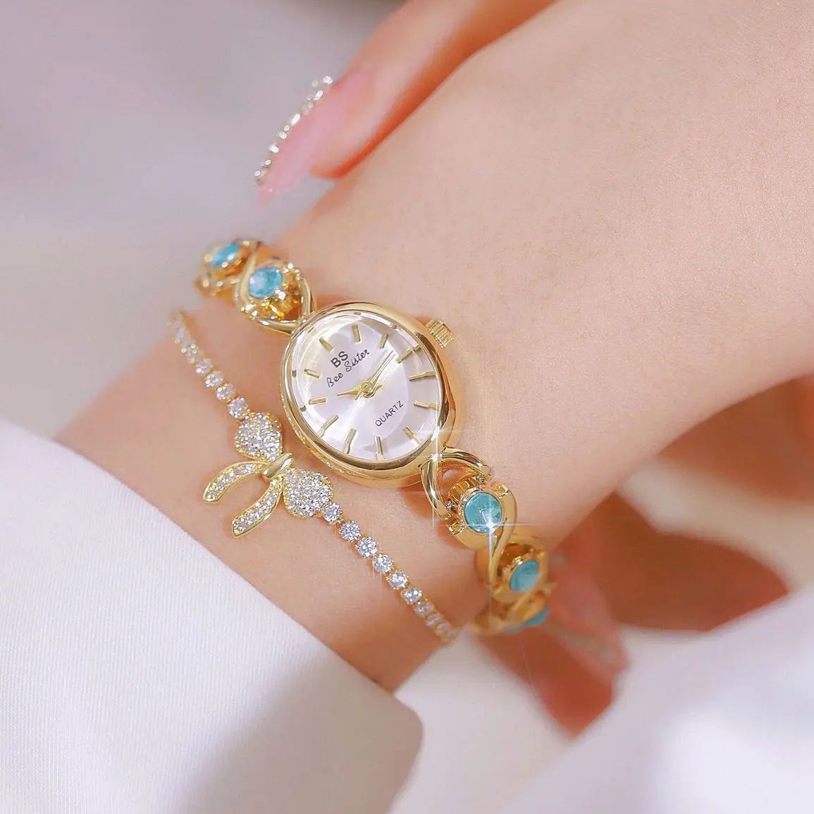    Dameshorloge Licht luxe me - Jewelry And Watches Luxury Brand recensie en prijs