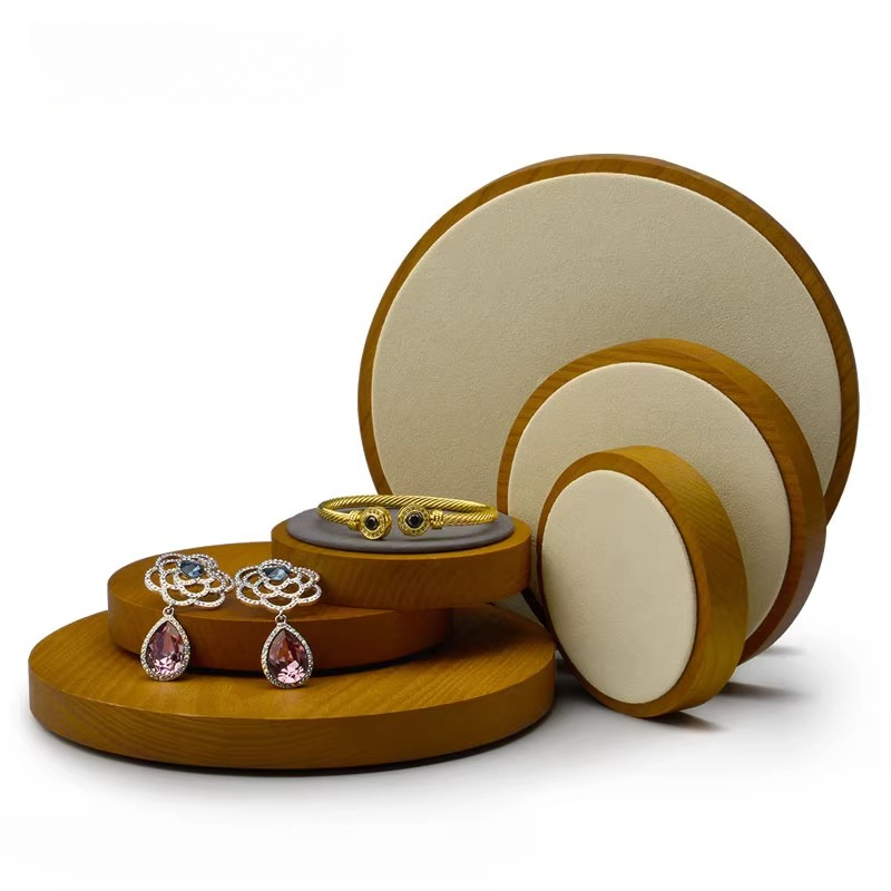 Massief houten sieradenschaal  - Jewelry Stores With Watches recensie en prijs